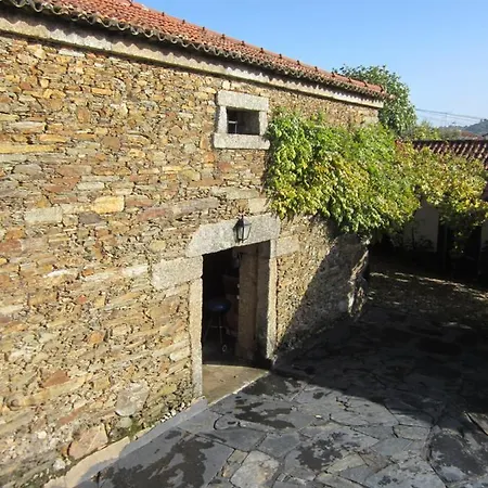 Quinta Das Aranhas * Каштелу-ди-Пайва